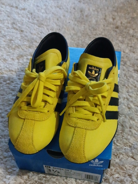 adidas Shoes - Adidas TOKYO